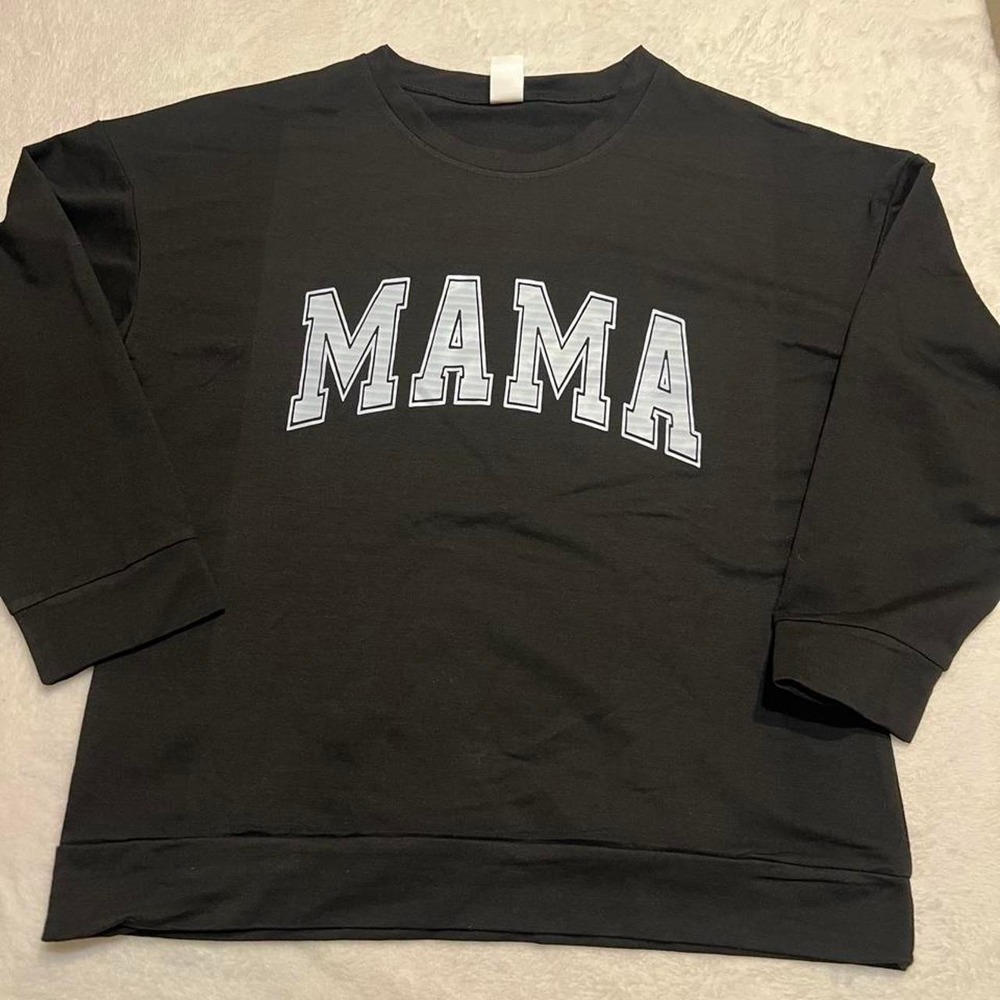MAMA Graphic Crewneck Sweatshirt Black Long Sleeve Varsity Style Large